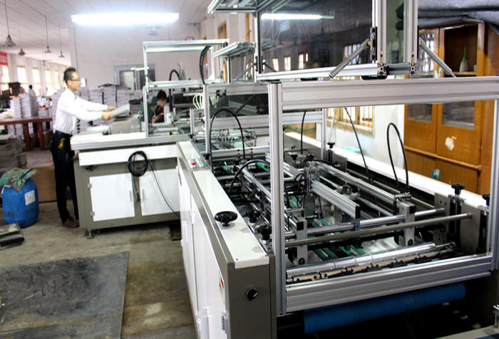 精裝書設(shè)備04 精裝書設(shè)備04