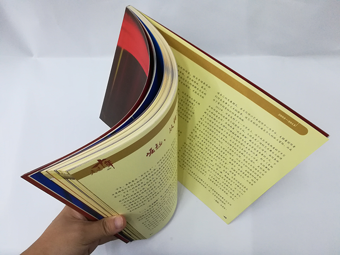 走過十年周年紀(jì)念畫冊印刷內(nèi)容頁圖4 走過十年周年紀(jì)念畫冊印刷內(nèi)容頁圖4